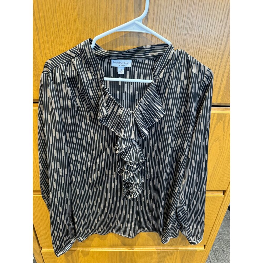 Liz Lange Maternity Size Medium! Great Condition!!!
